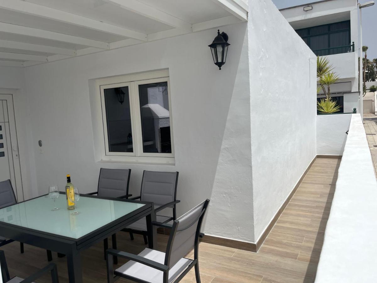 Mym Villa Tías Exteriör bild